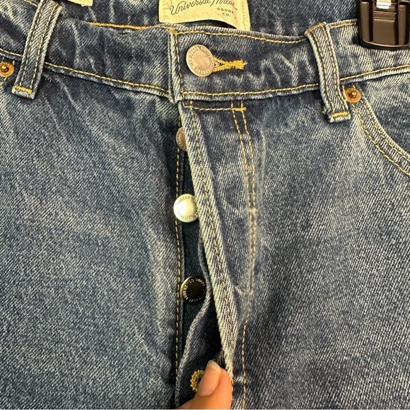 Universal Tread Women’s Blue Denim Dark Wash Mid-Rise 90s Baggy Jeans Size 16 - Picture 5 of 8